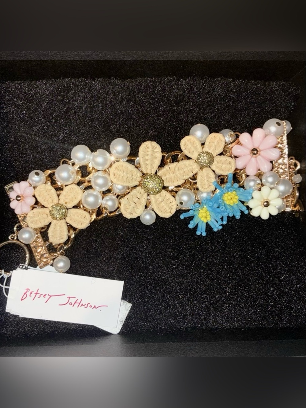 Betsey Johnson Floral Pearl Statement Bracelet Gold Spring‎ Garden Charm NWT
